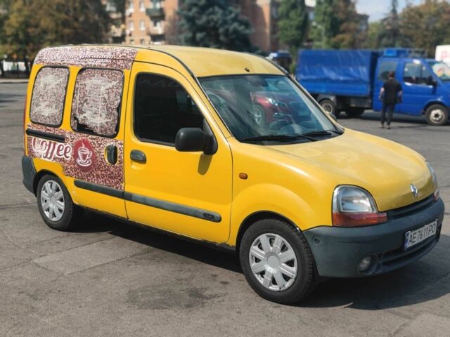 Жовтий Рено Кєнгу, об'ємом двигуна 1.1 л та пробігом 364 тис. км за 4000 $, фото 2 на Automoto.ua