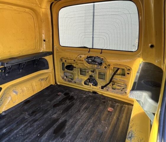 Жовтий Рено Кєнгу, об'ємом двигуна 1.9 л та пробігом 245 тис. км за 2500 $, фото 5 на Automoto.ua