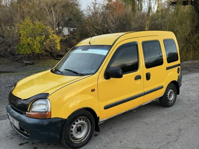 Желтый Рено Кенгу, объемом двигателя 1.9 л и пробегом 252 тыс. км за 2600 $, фото 1 на Automoto.ua