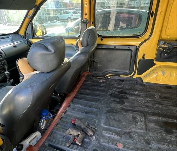 Жовтий Рено Кєнгу, об'ємом двигуна 1.9 л та пробігом 245 тис. км за 2500 $, фото 6 на Automoto.ua