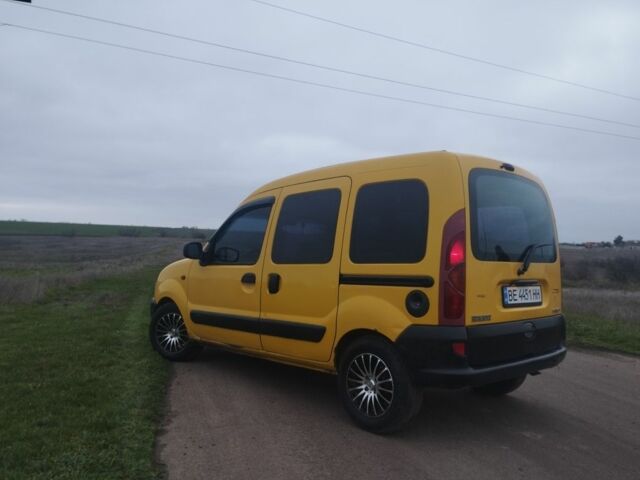 Желтый Рено Кенгу, объемом двигателя 1.9 л и пробегом 350 тыс. км за 3500 $, фото 3 на Automoto.ua