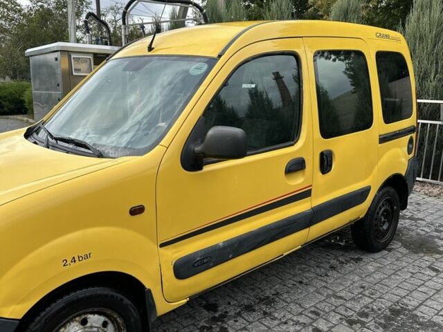 Жовтий Рено Кєнгу, об'ємом двигуна 1.5 л та пробігом 250 тис. км за 2800 $, фото 1 на Automoto.ua