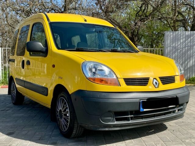 Желтый Рено Кенгу, объемом двигателя 0 л и пробегом 166 тыс. км за 3750 $, фото 1 на Automoto.ua