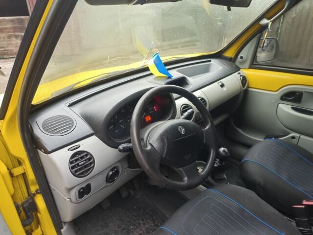 Желтый Рено Кенгу, объемом двигателя 1.5 л и пробегом 264 тыс. км за 3200 $, фото 2 на Automoto.ua