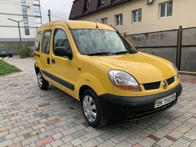 Желтый Рено Кенгу, объемом двигателя 1.5 л и пробегом 150 тыс. км за 3250 $, фото 2 на Automoto.ua
