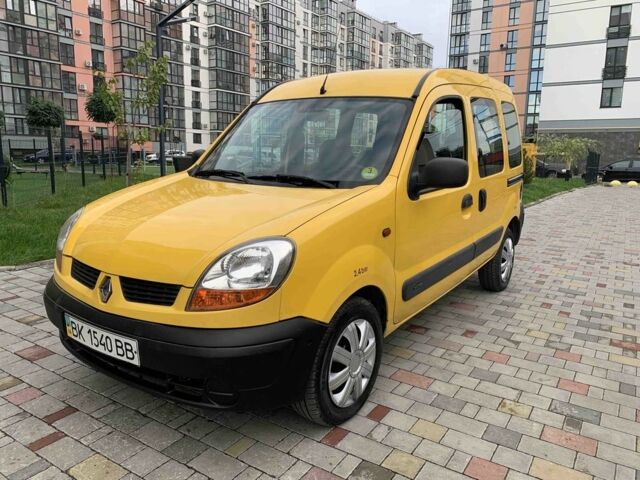 Желтый Рено Кенгу, объемом двигателя 1.5 л и пробегом 150 тыс. км за 3250 $, фото 3 на Automoto.ua