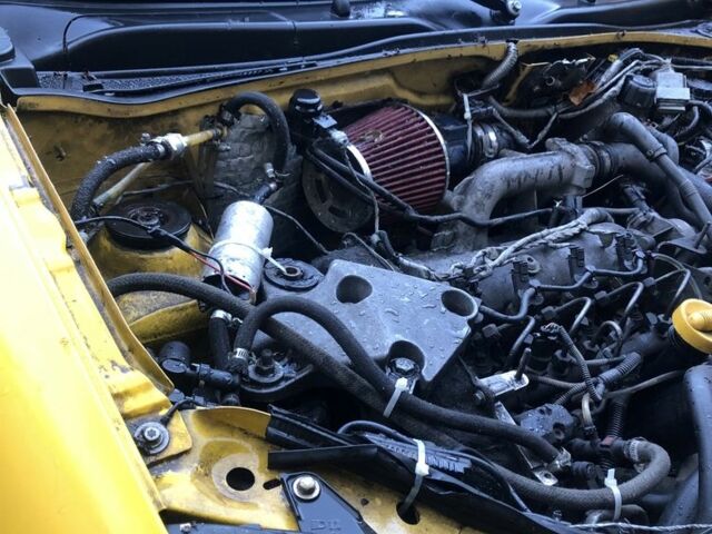 Желтый Рено Кенгу, объемом двигателя 0 л и пробегом 100 тыс. км за 2000 $, фото 6 на Automoto.ua