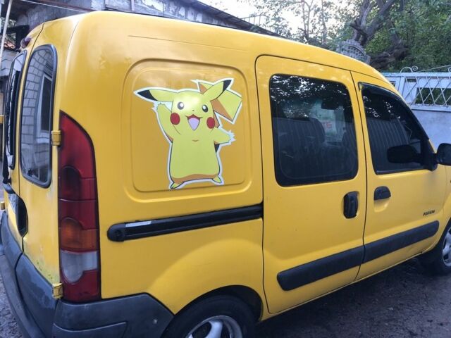 Желтый Рено Кенгу, объемом двигателя 0 л и пробегом 100 тыс. км за 2000 $, фото 4 на Automoto.ua