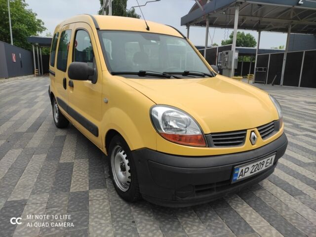 Желтый Рено Кенгу, объемом двигателя 1.5 л и пробегом 189 тыс. км за 3700 $, фото 6 на Automoto.ua