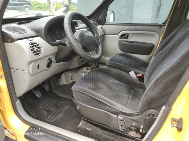 Желтый Рено Кенгу, объемом двигателя 1.5 л и пробегом 189 тыс. км за 3700 $, фото 8 на Automoto.ua