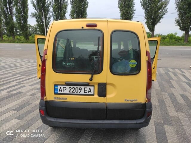 Желтый Рено Кенгу, объемом двигателя 1.5 л и пробегом 189 тыс. км за 3700 $, фото 11 на Automoto.ua