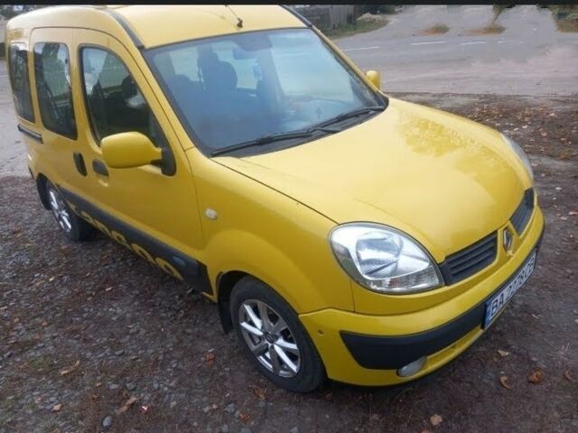 Желтый Рено Кенгу, объемом двигателя 1.5 л и пробегом 240 тыс. км за 4900 $, фото 2 на Automoto.ua