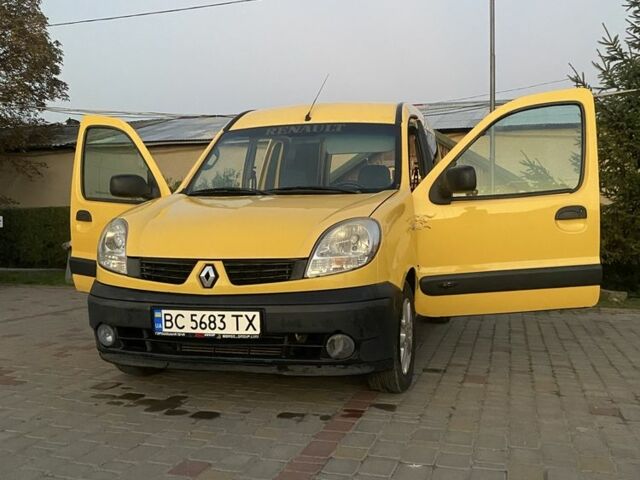 Желтый Рено Кенгу, объемом двигателя 1.5 л и пробегом 371 тыс. км за 3750 $, фото 1 на Automoto.ua