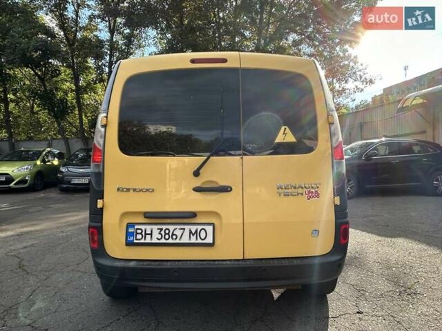 Желтый Рено Кенгу, объемом двигателя 0 л и пробегом 134 тыс. км за 8900 $, фото 7 на Automoto.ua