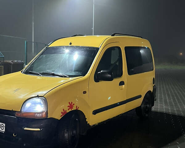 Желтый Рено Кенгу, объемом двигателя 1.87 л и пробегом 370 тыс. км за 2800 $, фото 2 на Automoto.ua