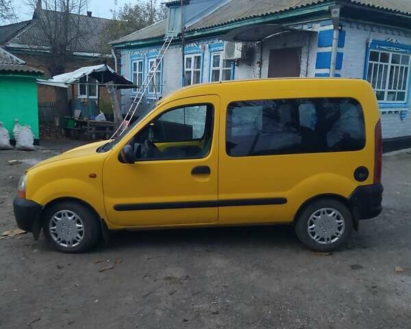 Желтый Рено Кенгу, объемом двигателя 1.87 л и пробегом 295 тыс. км за 3500 $, фото 3 на Automoto.ua