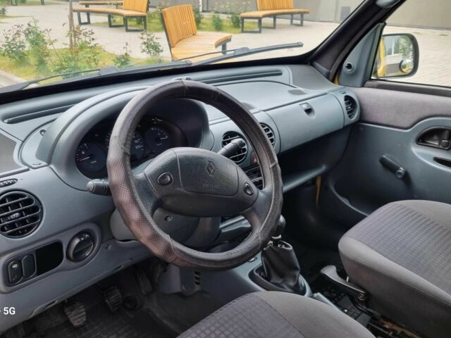 Желтый Рено Кенгу, объемом двигателя 1.9 л и пробегом 300 тыс. км за 2850 $, фото 15 на Automoto.ua