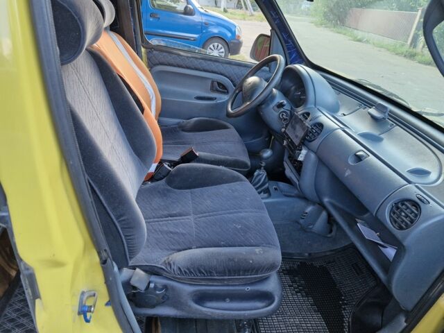 Желтый Рено Кенгу, объемом двигателя 1.9 л и пробегом 280 тыс. км за 2500 $, фото 3 на Automoto.ua