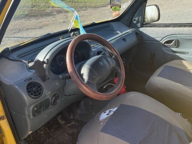 Желтый Рено Кенгу, объемом двигателя 1.9 л и пробегом 233 тыс. км за 2300 $, фото 6 на Automoto.ua