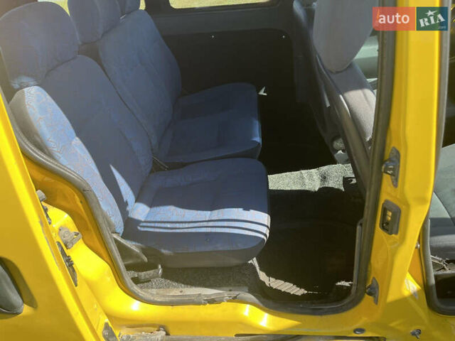 Жовтий Рено Кєнгу, об'ємом двигуна 1.87 л та пробігом 240 тис. км за 1700 $, фото 16 на Automoto.ua