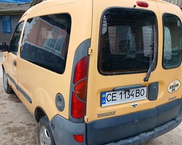 Желтый Рено Кенгу, объемом двигателя 1.2 л и пробегом 348 тыс. км за 3200 $, фото 3 на Automoto.ua