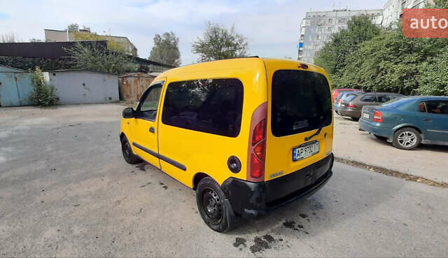 Рено Кенгу 1999 в Запорожье на Automoto.ua Желтый Рено Кенгу, объемом двигателя 1.87 л и пробегом 300 тыс. км за 2000 $, фото 2 на Automoto.ua
