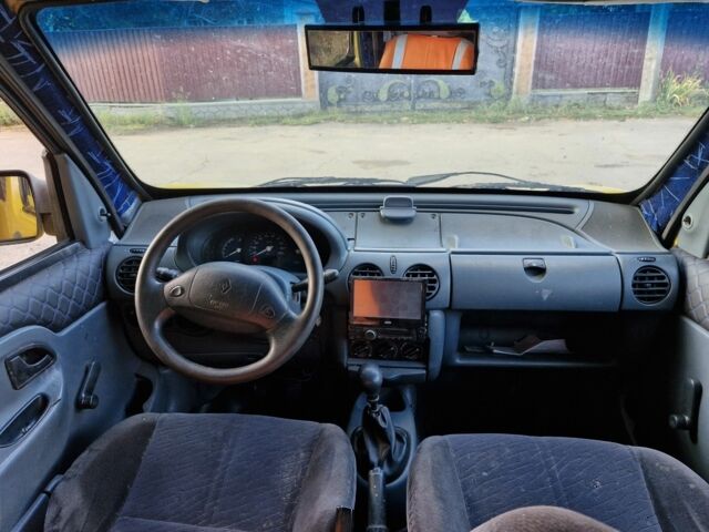 Желтый Рено Кенгу, объемом двигателя 1.9 л и пробегом 280 тыс. км за 2500 $, фото 5 на Automoto.ua