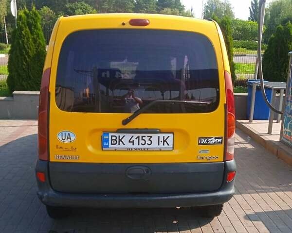 Желтый Рено Кенгу, объемом двигателя 1.9 л и пробегом 230 тыс. км за 2800 $, фото 3 на Automoto.ua