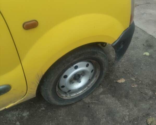 Желтый Рено Кенгу, объемом двигателя 1.9 л и пробегом 330 тыс. км за 3300 $, фото 9 на Automoto.ua