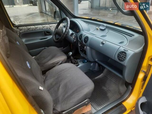 Жовтий Рено Кєнгу, об'ємом двигуна 1.87 л та пробігом 216 тис. км за 3000 $, фото 49 на Automoto.ua