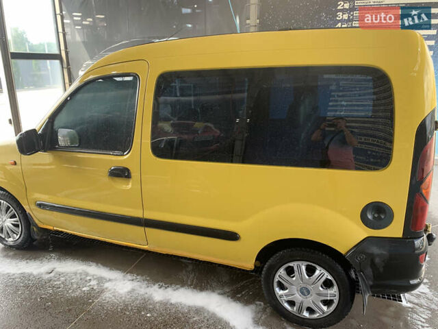 Желтый Рено Кенгу, объемом двигателя 1.9 л и пробегом 330 тыс. км за 2200 $, фото 4 на Automoto.ua