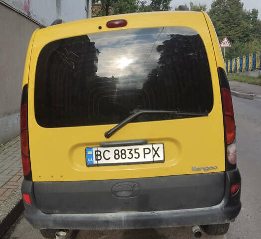 Желтый Рено Кенгу, объемом двигателя 1.9 л и пробегом 200 тыс. км за 2300 $, фото 2 на Automoto.ua