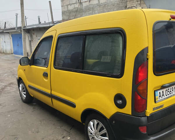 Жовтий Рено Кєнгу, об'ємом двигуна 1.4 л та пробігом 320 тис. км за 2500 $, фото 3 на Automoto.ua