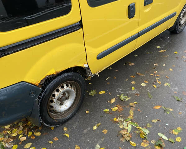 Желтый Рено Кенгу, объемом двигателя 1.87 л и пробегом 380 тыс. км за 2000 $, фото 7 на Automoto.ua