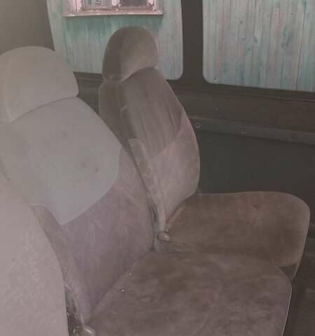 Желтый Рено Кенгу, объемом двигателя 1.9 л и пробегом 220 тыс. км за 2800 $, фото 4 на Automoto.ua