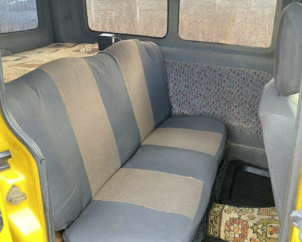 Жовтий Рено Кєнгу, об'ємом двигуна 1.9 л та пробігом 320 тис. км за 3300 $, фото 6 на Automoto.ua