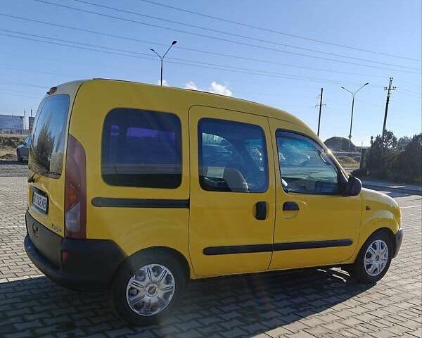 Желтый Рено Кенгу, объемом двигателя 1.87 л и пробегом 439 тыс. км за 2600 $, фото 3 на Automoto.ua