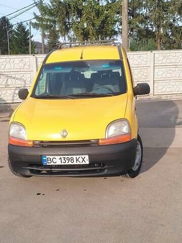 Желтый Рено Кенгу, объемом двигателя 1.9 л и пробегом 333 тыс. км за 3100 $, фото 6 на Automoto.ua