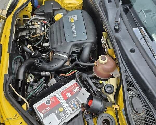 Желтый Рено Кенгу, объемом двигателя 1.9 л и пробегом 300 тыс. км за 2500 $, фото 11 на Automoto.ua