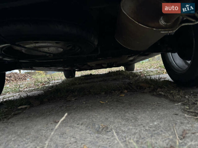 Желтый Рено Кенгу, объемом двигателя 1.87 л и пробегом 358 тыс. км за 3000 $, фото 10 на Automoto.ua