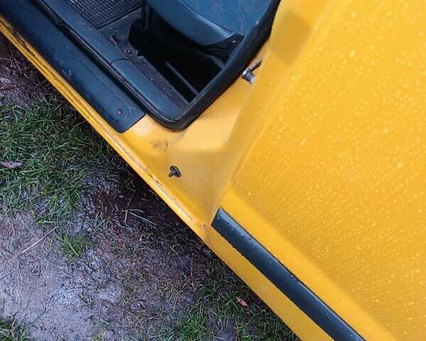 Жовтий Рено Кєнгу, об'ємом двигуна 1.87 л та пробігом 351 тис. км за 3300 $, фото 6 на Automoto.ua