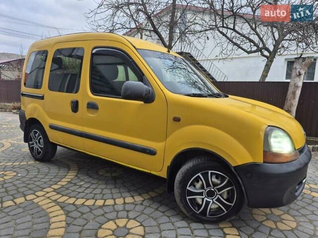 Желтый Рено Кенгу, объемом двигателя 1.9 л и пробегом 300 тыс. км за 2500 $, фото 2 на Automoto.ua