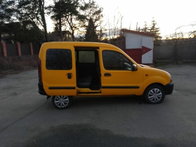 Желтый Рено Кенгу, объемом двигателя 1.9 л и пробегом 328 тыс. км за 3000 $, фото 7 на Automoto.ua