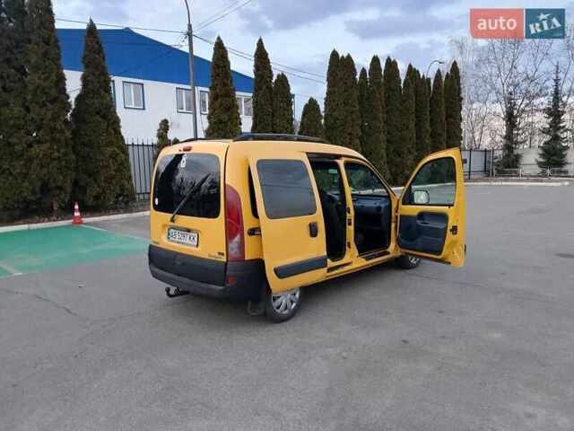 Желтый Рено Кенгу, объемом двигателя 1.9 л и пробегом 297 тыс. км за 2999 $, фото 11 на Automoto.ua