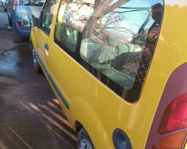 Жовтий Рено Кєнгу, об'ємом двигуна 1.9 л та пробігом 200 тис. км за 2565 $, фото 1 на Automoto.ua