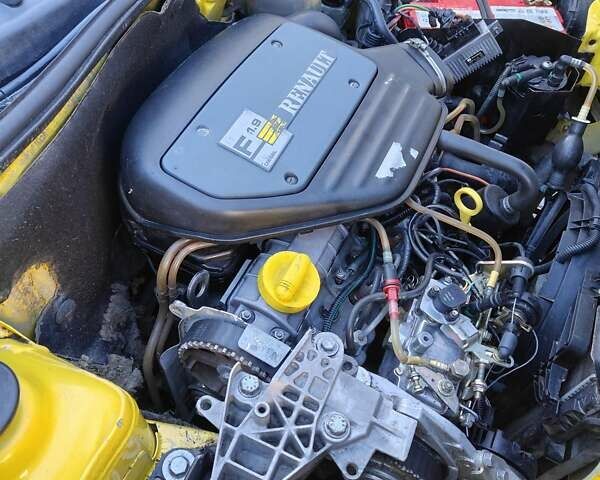 Желтый Рено Кенгу, объемом двигателя 1.87 л и пробегом 439 тыс. км за 2600 $, фото 12 на Automoto.ua