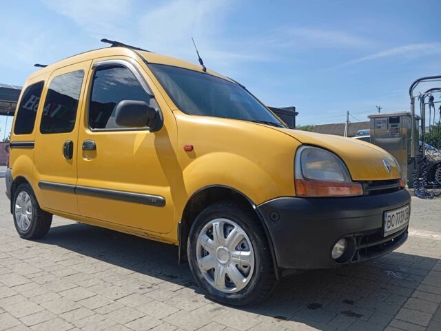 Желтый Рено Кенгу, объемом двигателя 1.9 л и пробегом 218 тыс. км за 3500 $, фото 3 на Automoto.ua