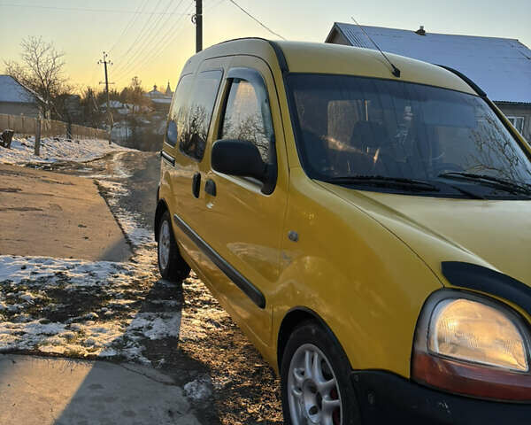 Желтый Рено Кенгу, объемом двигателя 1.87 л и пробегом 358 тыс. км за 2400 $, фото 14 на Automoto.ua