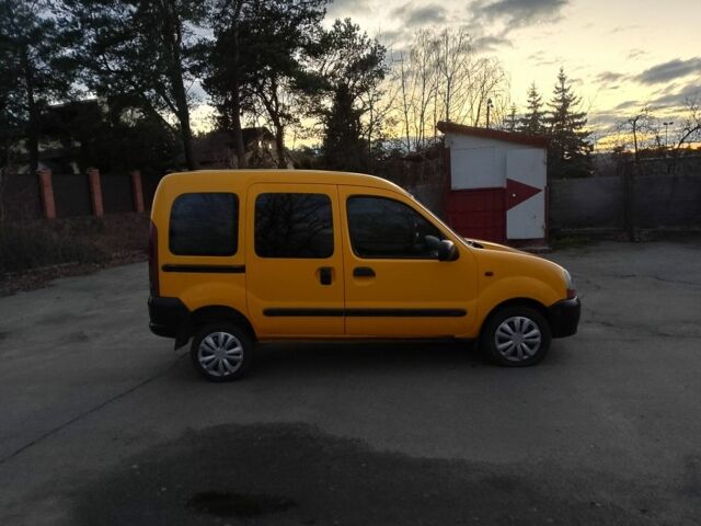 Желтый Рено Кенгу, объемом двигателя 1.9 л и пробегом 328 тыс. км за 3000 $, фото 16 на Automoto.ua