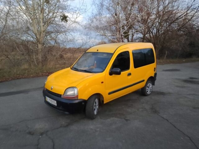 Желтый Рено Кенгу, объемом двигателя 1.9 л и пробегом 328 тыс. км за 3000 $, фото 2 на Automoto.ua